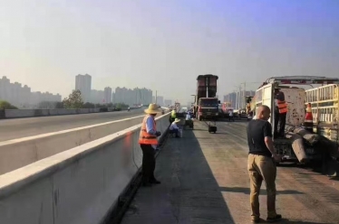 武汉外四环线桥面防水项目